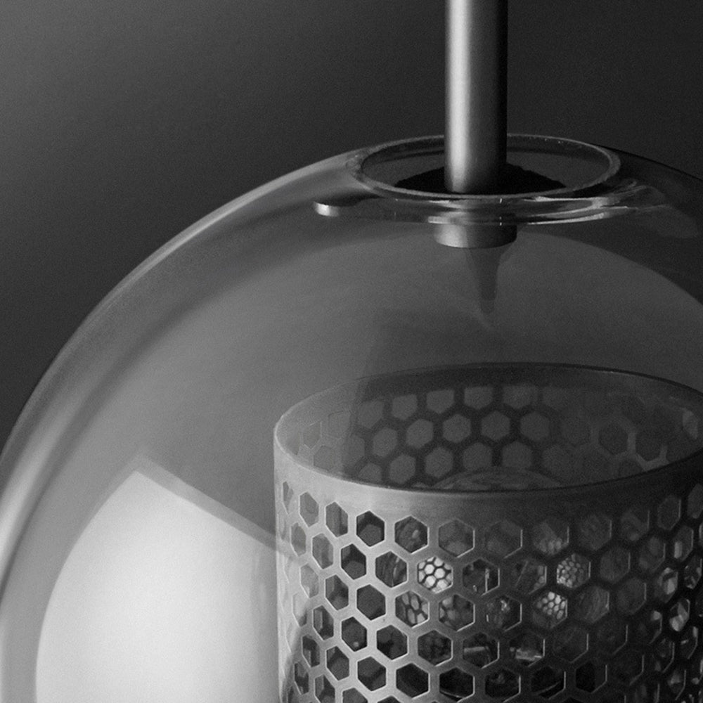 Atria: Aplique de Pared Geométrico Industrial de Metal y Vidrio – Cobre/Plateado
