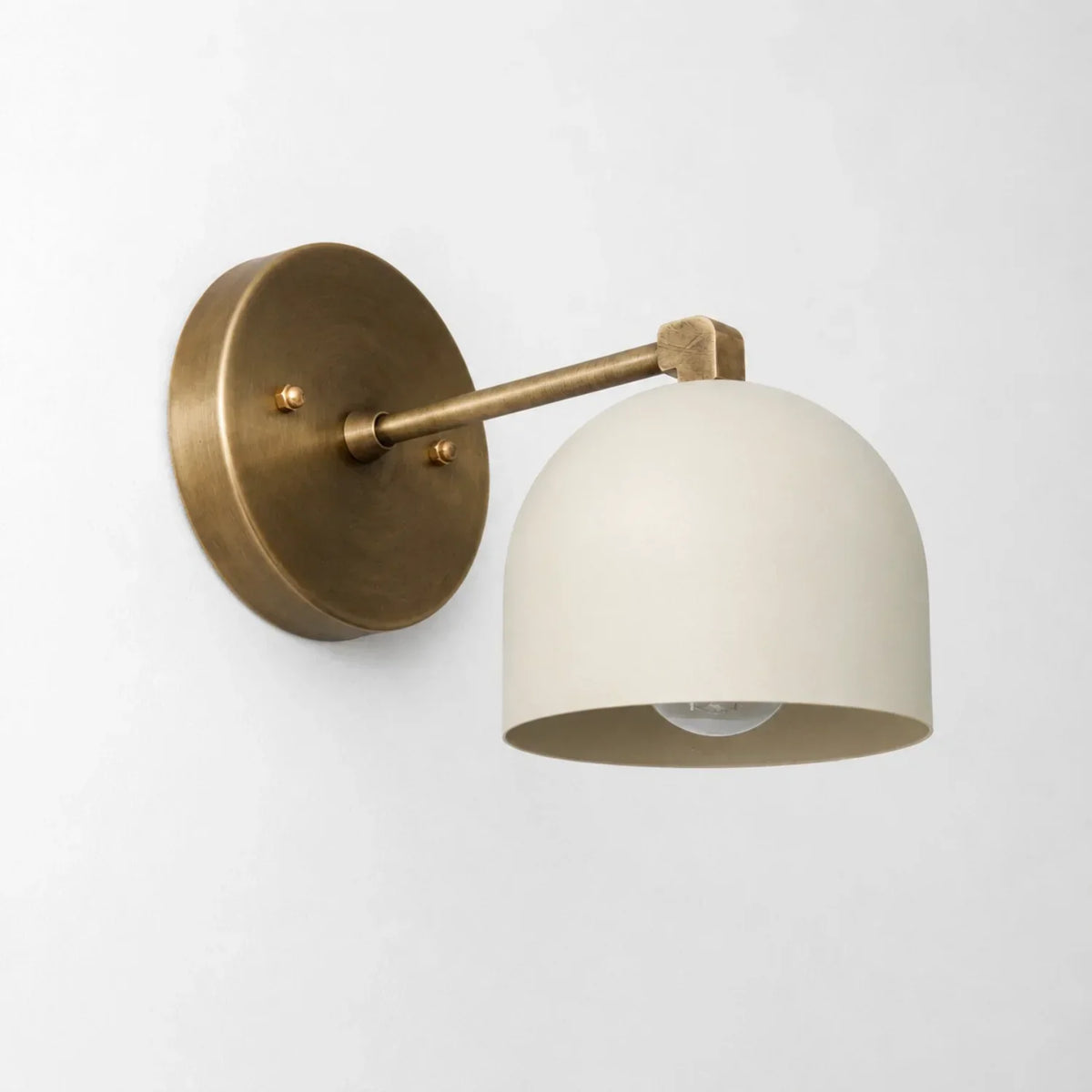 Aplique de pared de cúpulas Domira – 1 luz, beige y latón envejecido