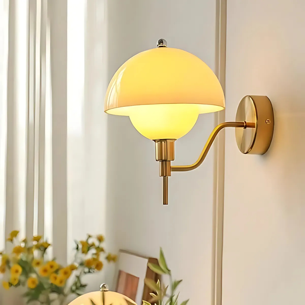 Halira - Aplique de Pared Inspirado en Hongos con Luz Cálida y Diseño Elegante para Dormitorio, Pasillos y Fluros - Vidrio Crema 20cm