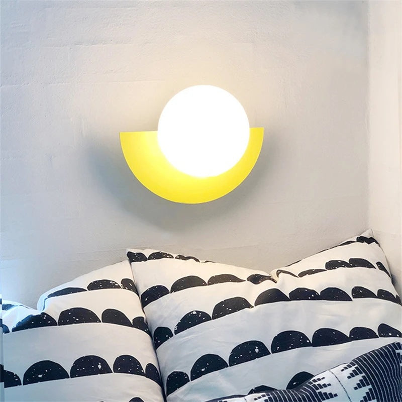 Astroclaro Lunetta: Aplique de Pared Moderno LED con Diseño de Media Luna – Salón/Dormitorio