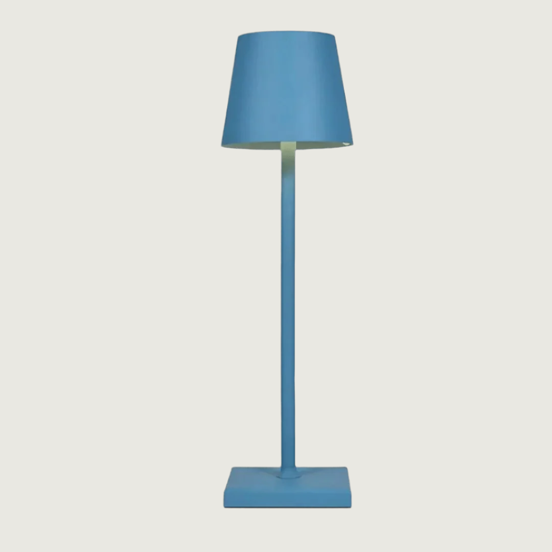 NordiaLuz – Lámpara de Mesa LED Recargable y Elegante