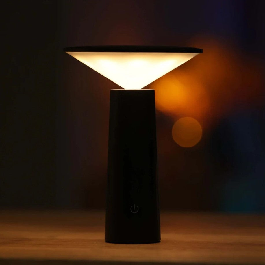 LumenFlex - Lámpara de Mesa LED con Brazo Ajustable y Moderno