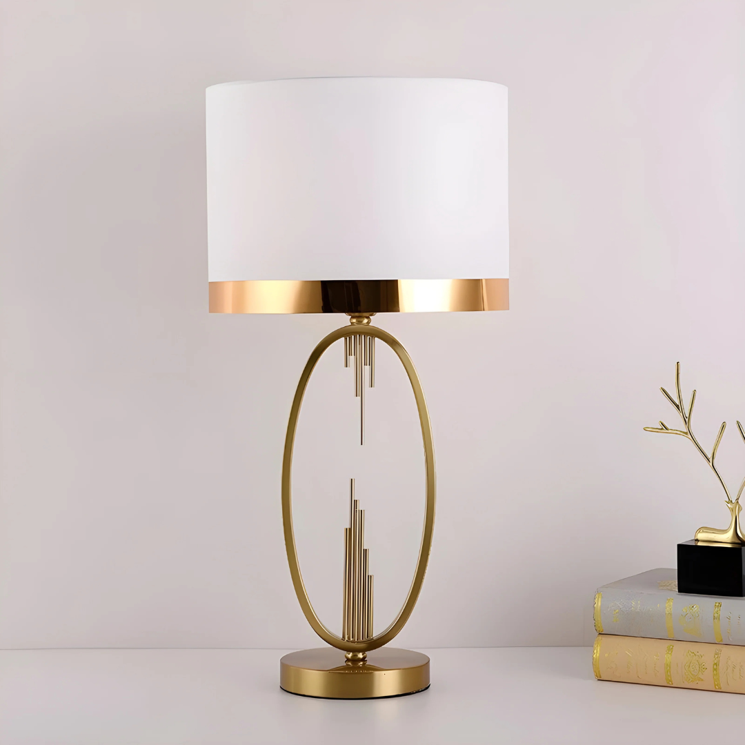 Lámpara de mesa Ianela con aro dorado – vista principal