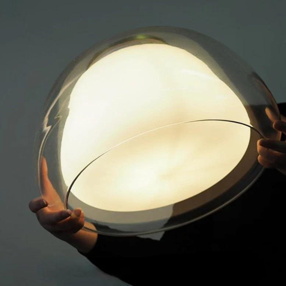 CúpulaLuz – Lámpara Colgante de Vidrio Elegante