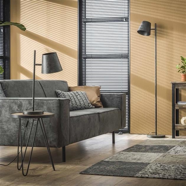 LuzEssence – Lámpara de Mesa Industrial con Luz Cálida