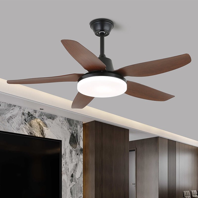 Ventilador de techo con luz Tamiza en un salón moderno – imagen 6