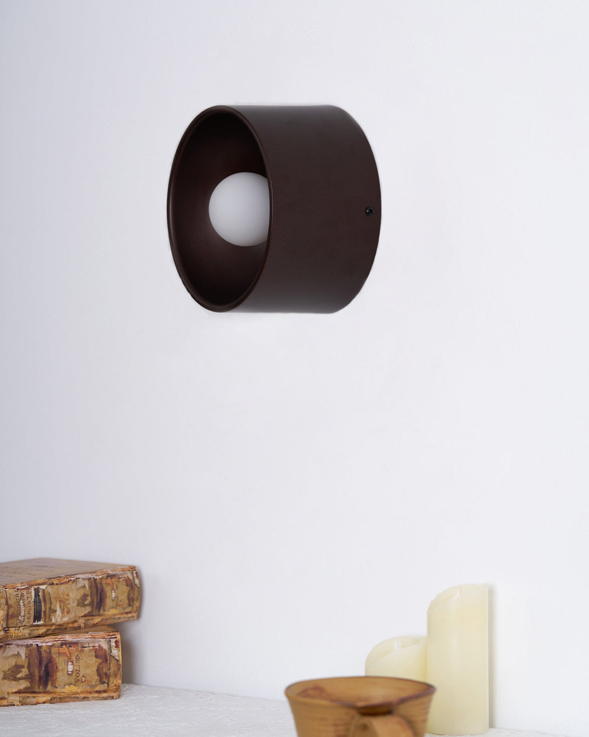 Aplique de pared mini Mokala en un dormitorio acogedor – imagen 14