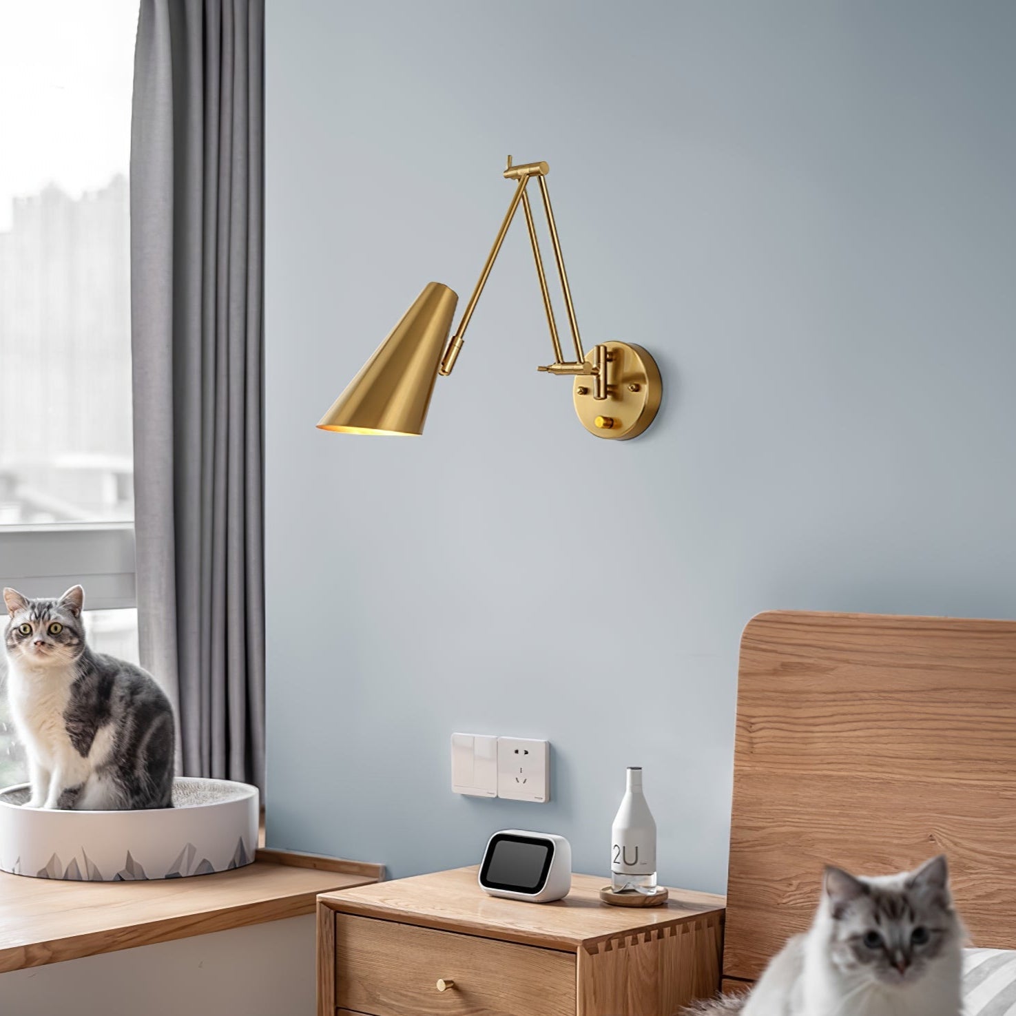 Aplique de Pared con Brazo Móvil de Diseño Moderno en Metal - Luz de Interior 2