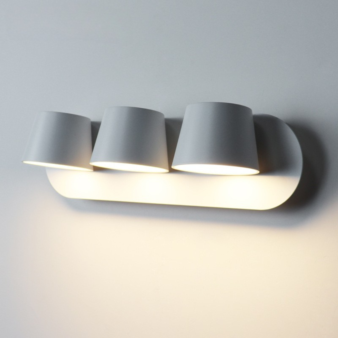 Lumor: Aplique de Pared Moderno Cilíndrico de Metal para Espejo