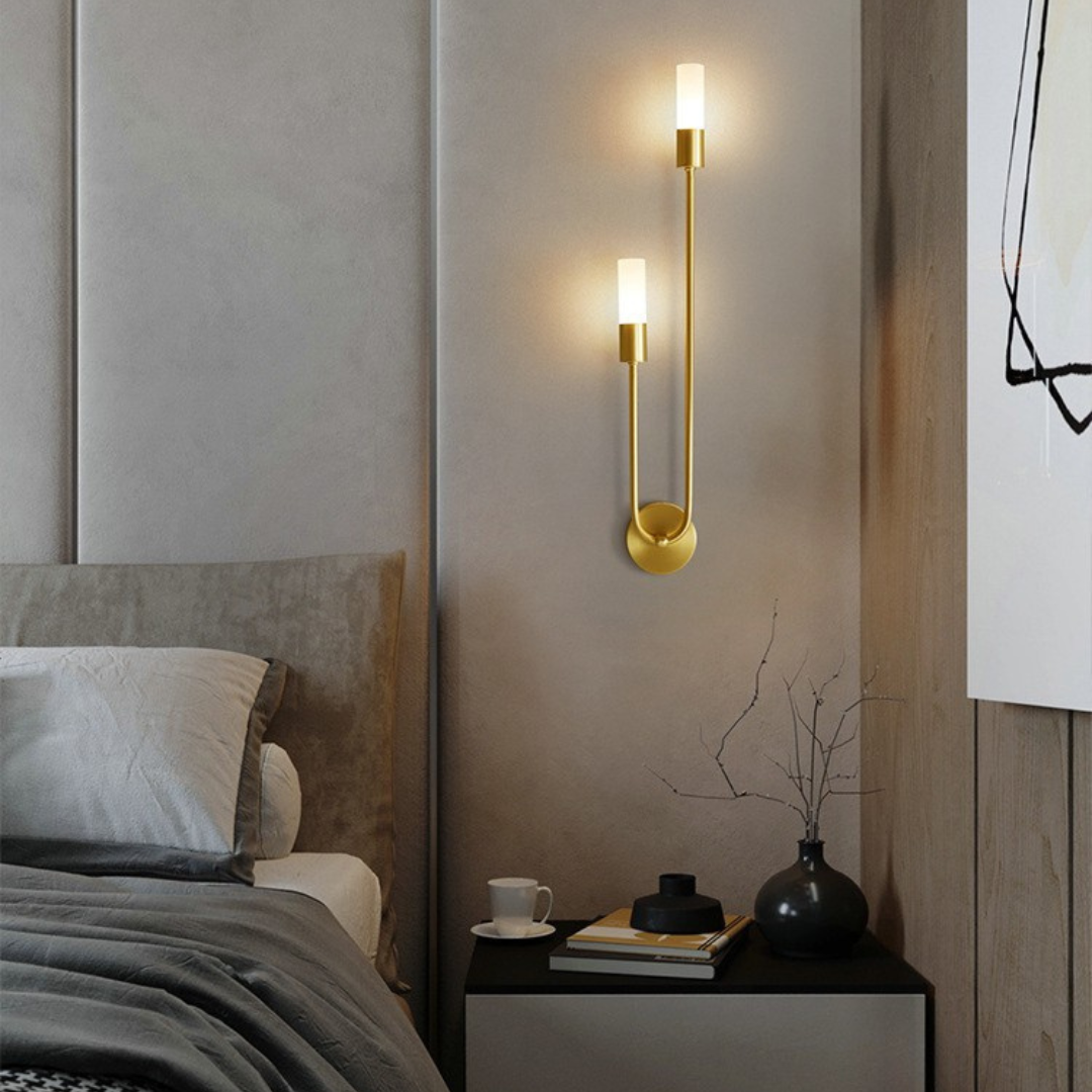 Eos: Aplique de Pared con Diseño Irregular Moderno Astroclaro
