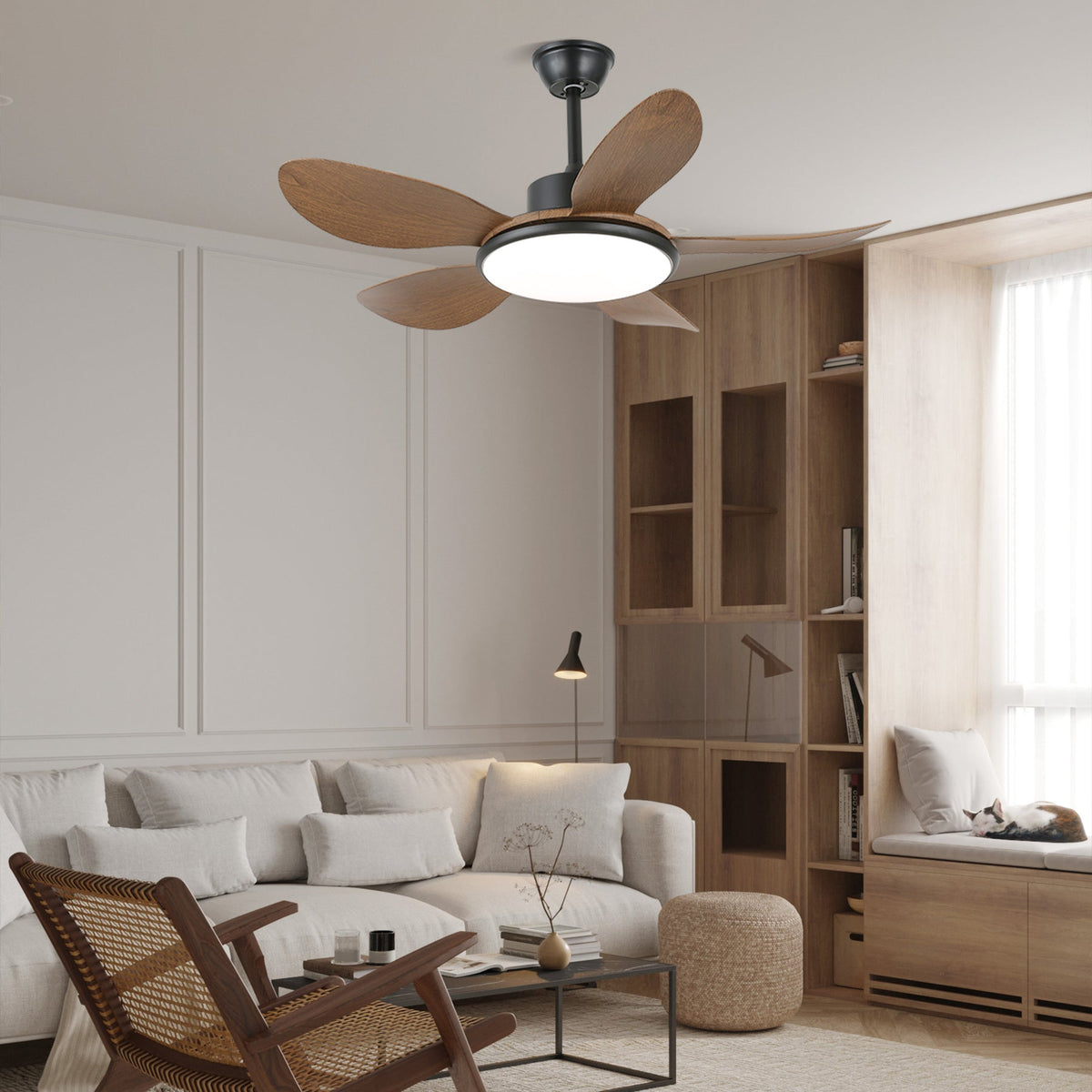 Ventilador de techo con luz Calmira en un salón contemporáneo – imagen 2