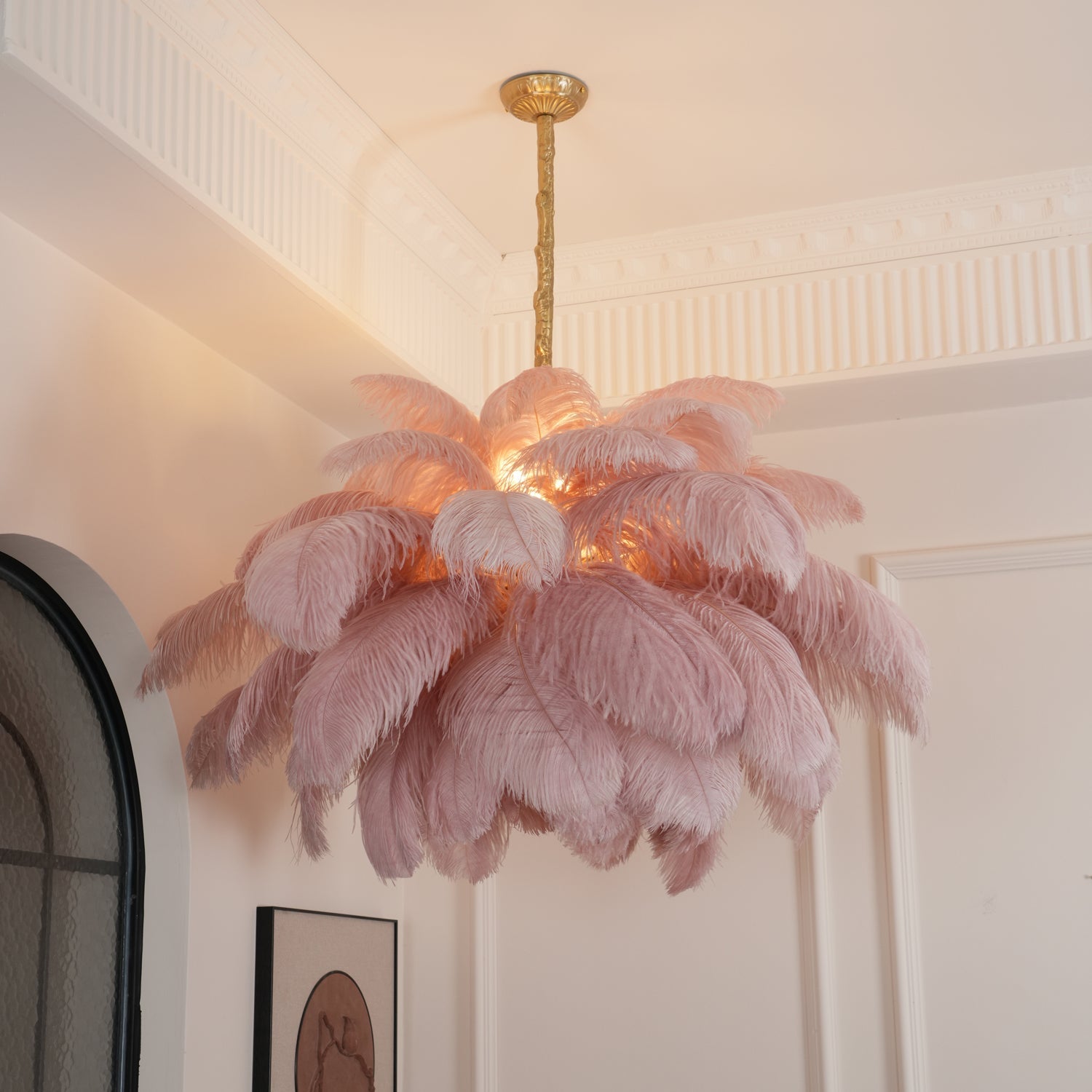 Chandeliers de Plumas de Avestruz Extra Grande con Base de Latón – Iluminación de Lujo 5