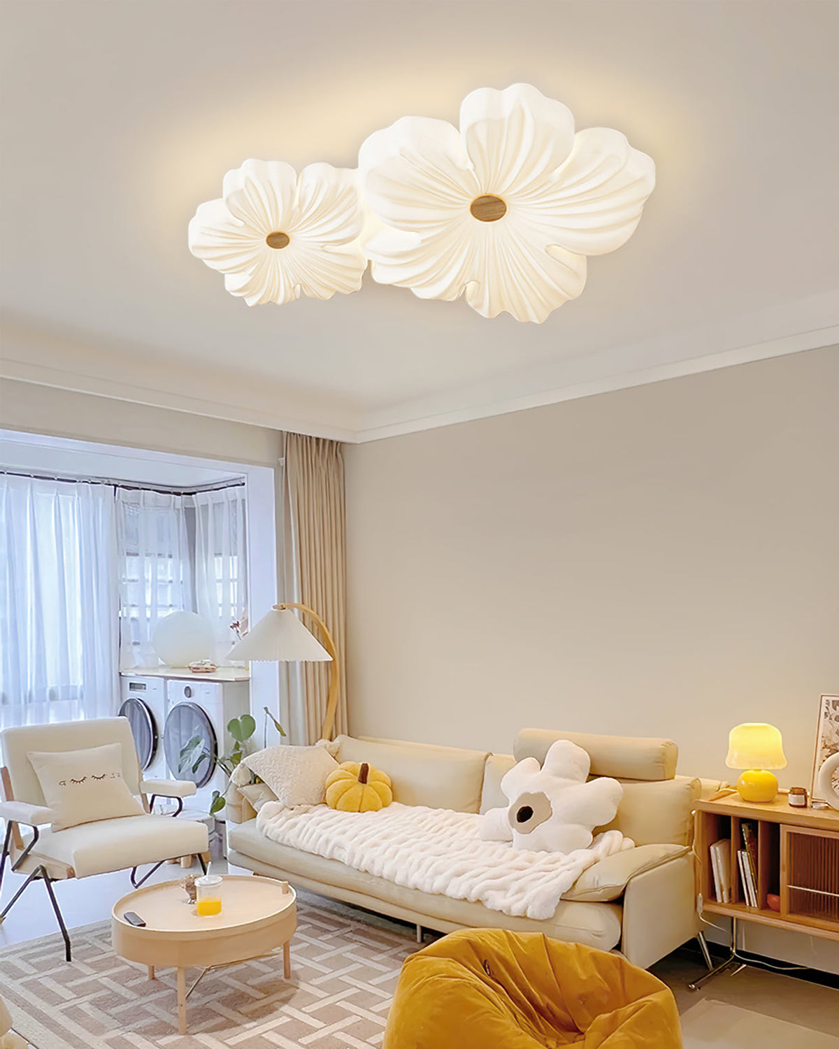 Lámpara de techo LED en forma de flor Petalina en un dormitorio luminoso – imagen 14