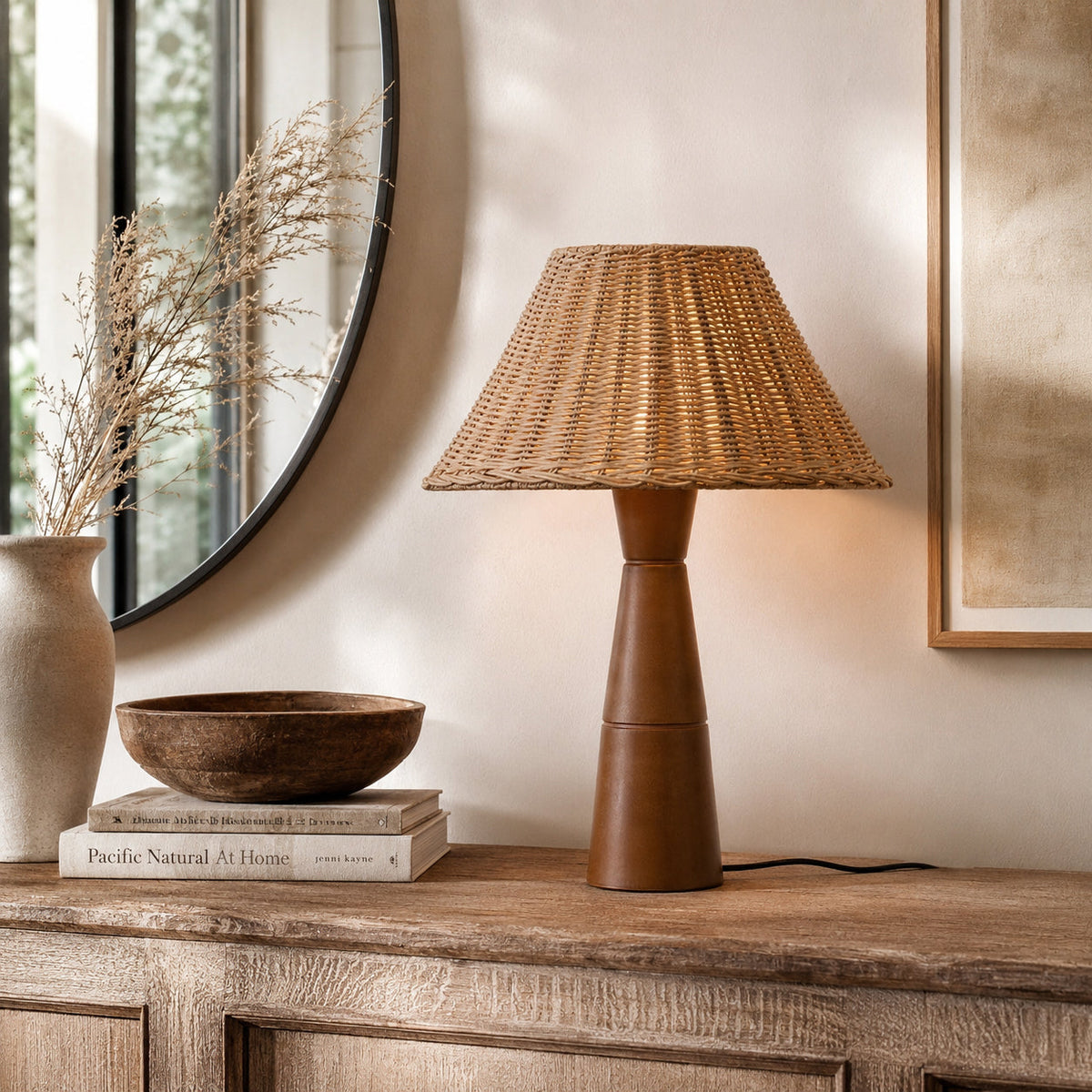 Ratena - Lámpara de Mesa de Ratán Natural con Base de Madera Color Nogal