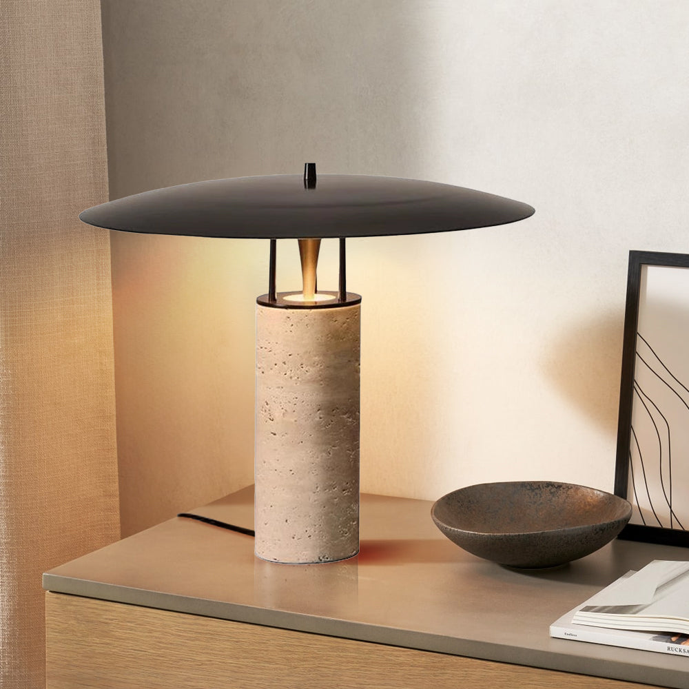 Lámpara de mesa de travertino Matrava – vista principal