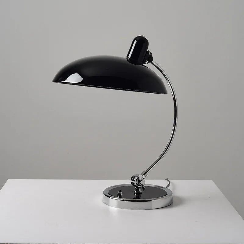 LumiNordic - Lámpara de Mesa Estilo Escandinavo