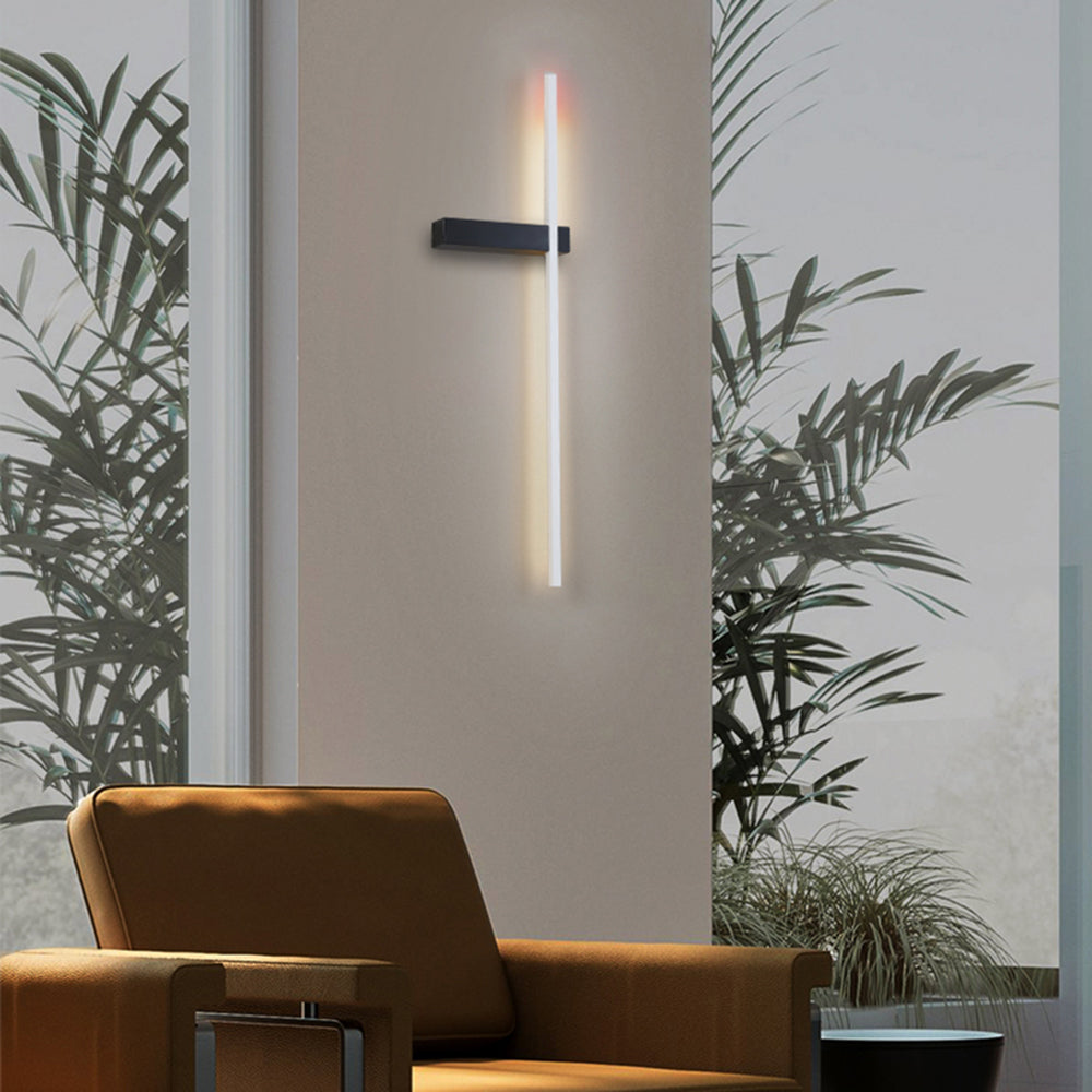 Prisma: Aplique de Pared Multicolor de Diseño Lineal en Metal y Acrílico