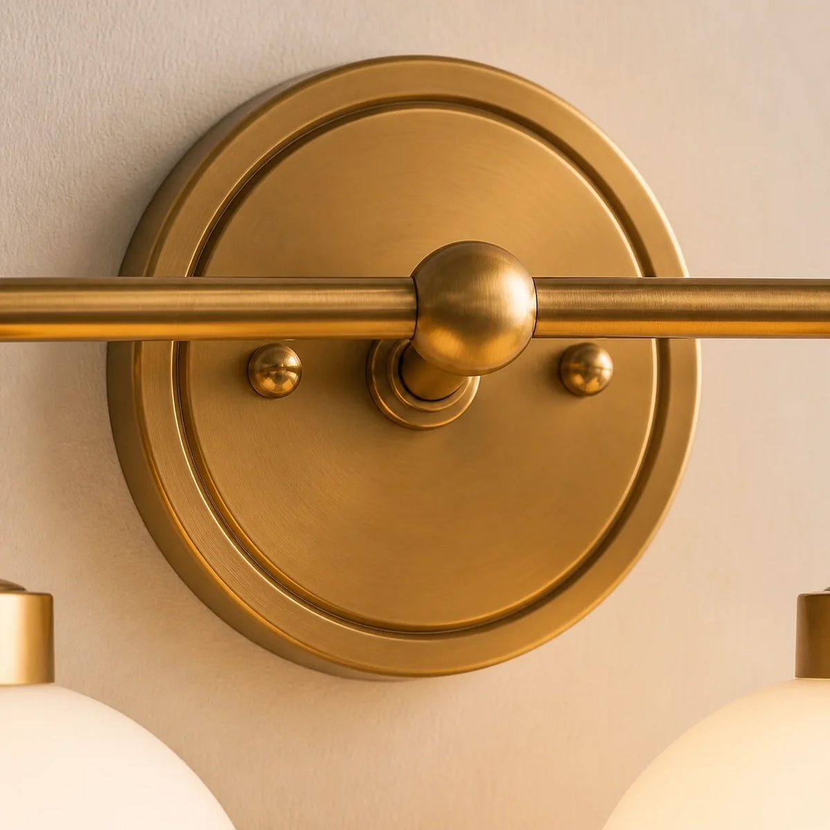Aplique de pared vintage Ferrola en un baño con encanto – imagen 7