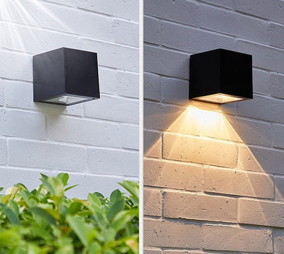 SolVéda - Lámpara Solar de Pared para Exteriores IP65