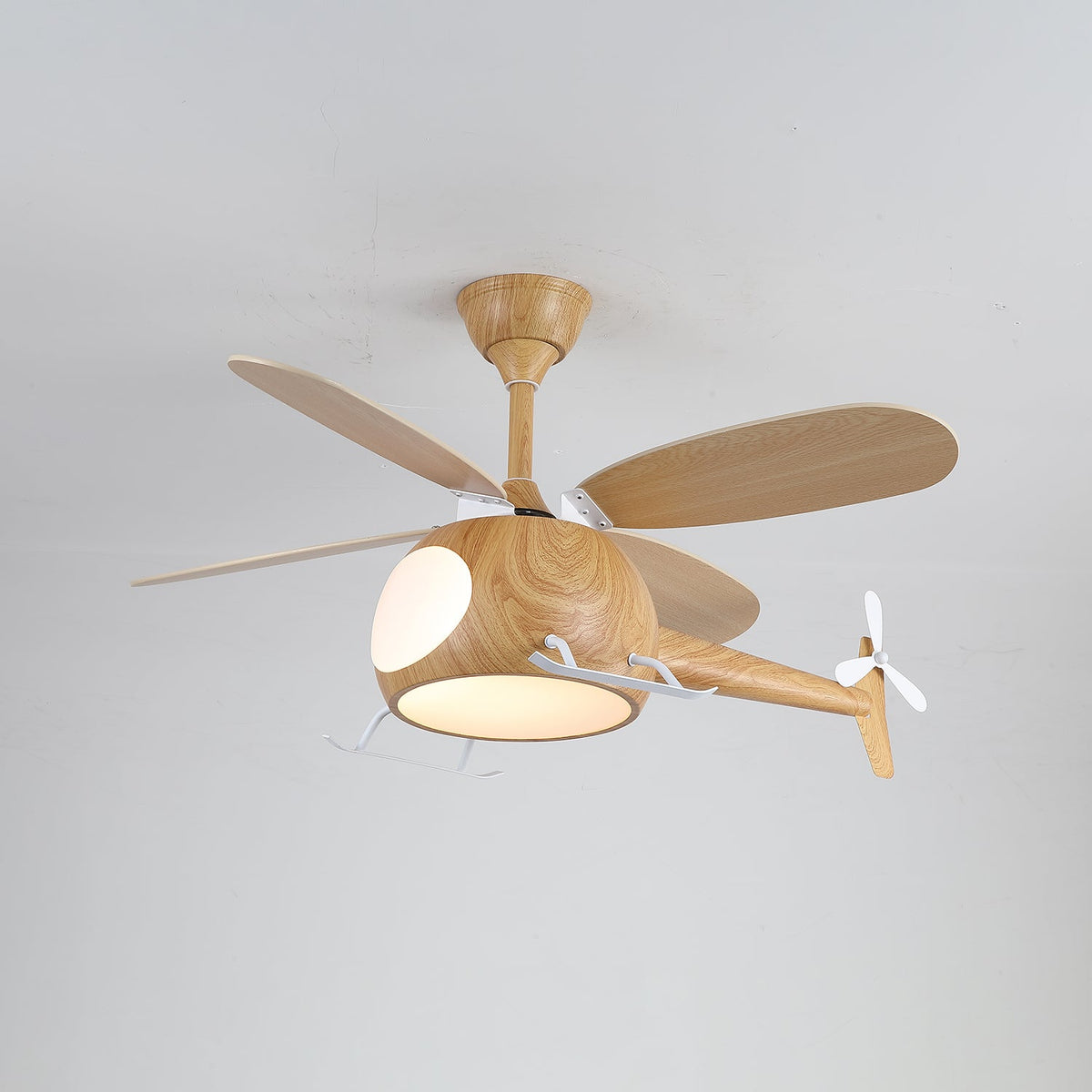 Ventilador de techo infantil con luz Vuelito en una habitación infantil – imagen 27