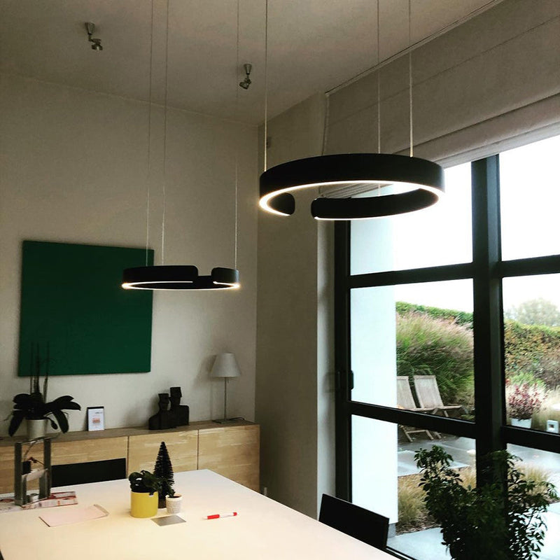 Lámpara Colgante LED Moderna Circular de Metal para Techo – Iluminación Sofisticada para Interiores Minimalistas 3