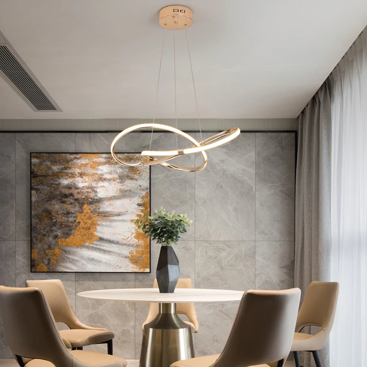 Lámpara Colgante Moderna Luxe en Negro y Dorado – Ideal para Techo, Espacios Pequeños y Decoración Elegante 1