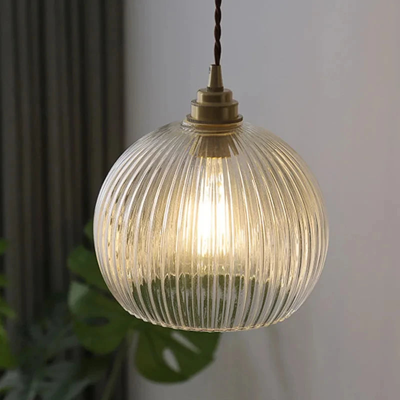 Lámpara Colgante de Vidrio Moderna para Cocina – Diseño Elegante y Sofisticado 2