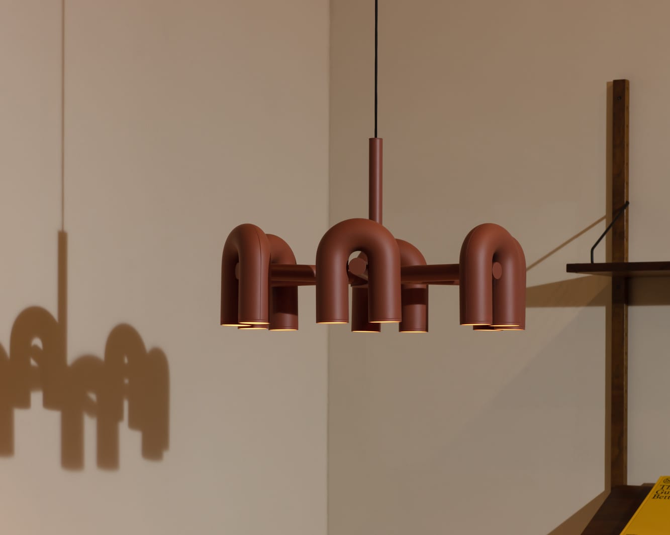 Lámpara de Araña Cirkus con Módulos U Ajustables - Diseño Moderno y Personalizable 2