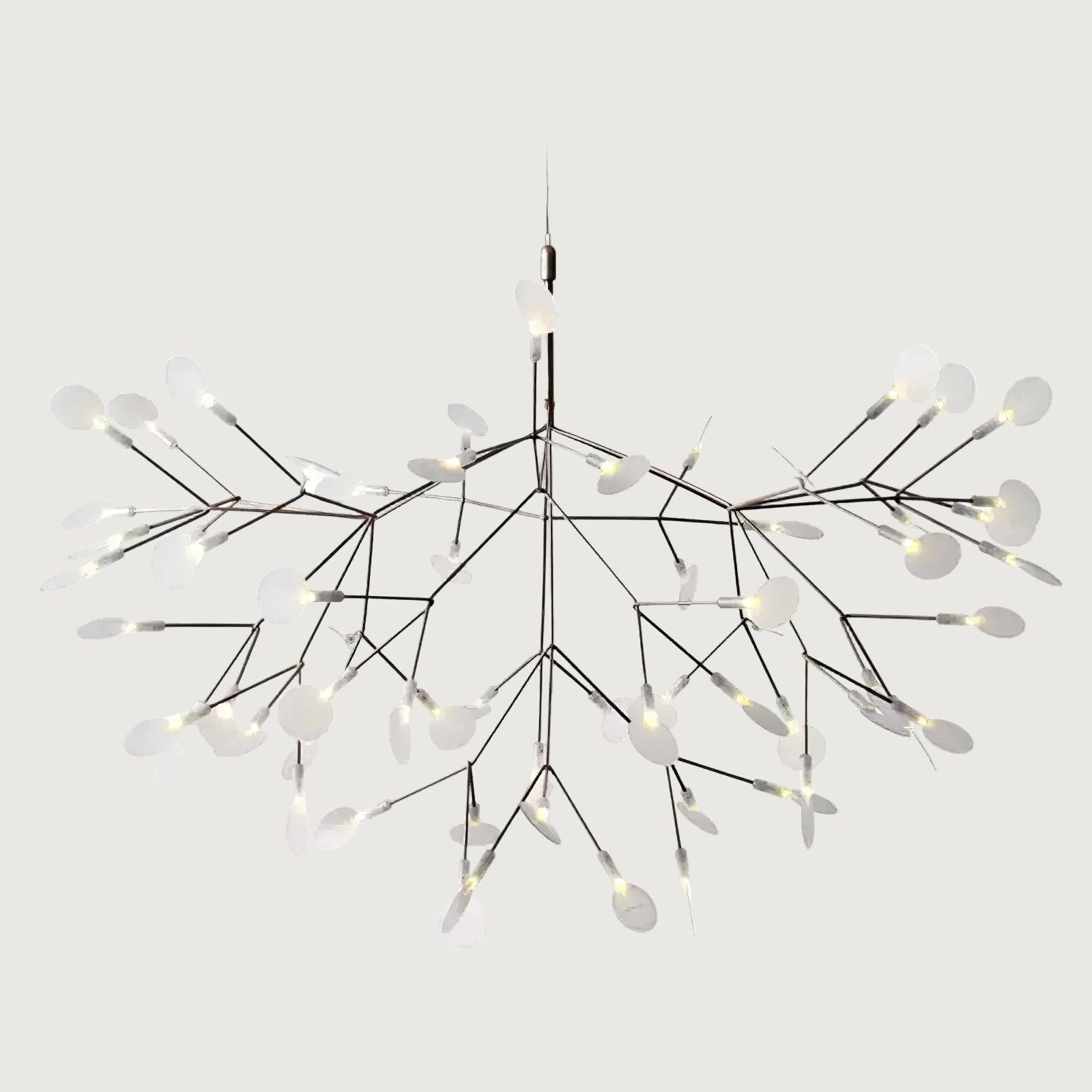 Lámpara de Araña LED Negra Floral con Control Remoto, Tamaños Personalizables y Compatible con Techos Inclinados 10