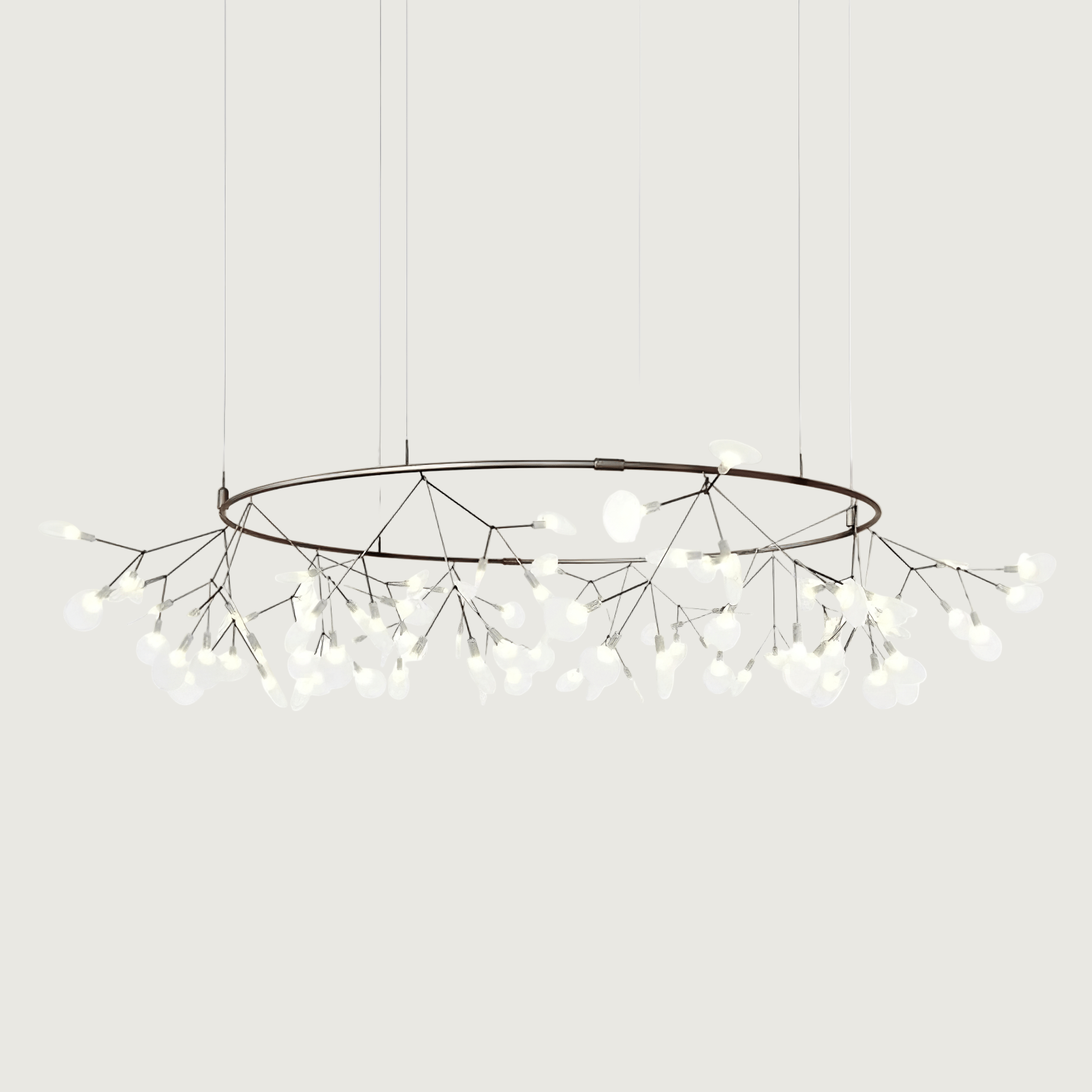 Lámpara de Araña LED Negra Floral con Control Remoto, Tamaños Personalizables y Compatible con Techos Inclinados 12
