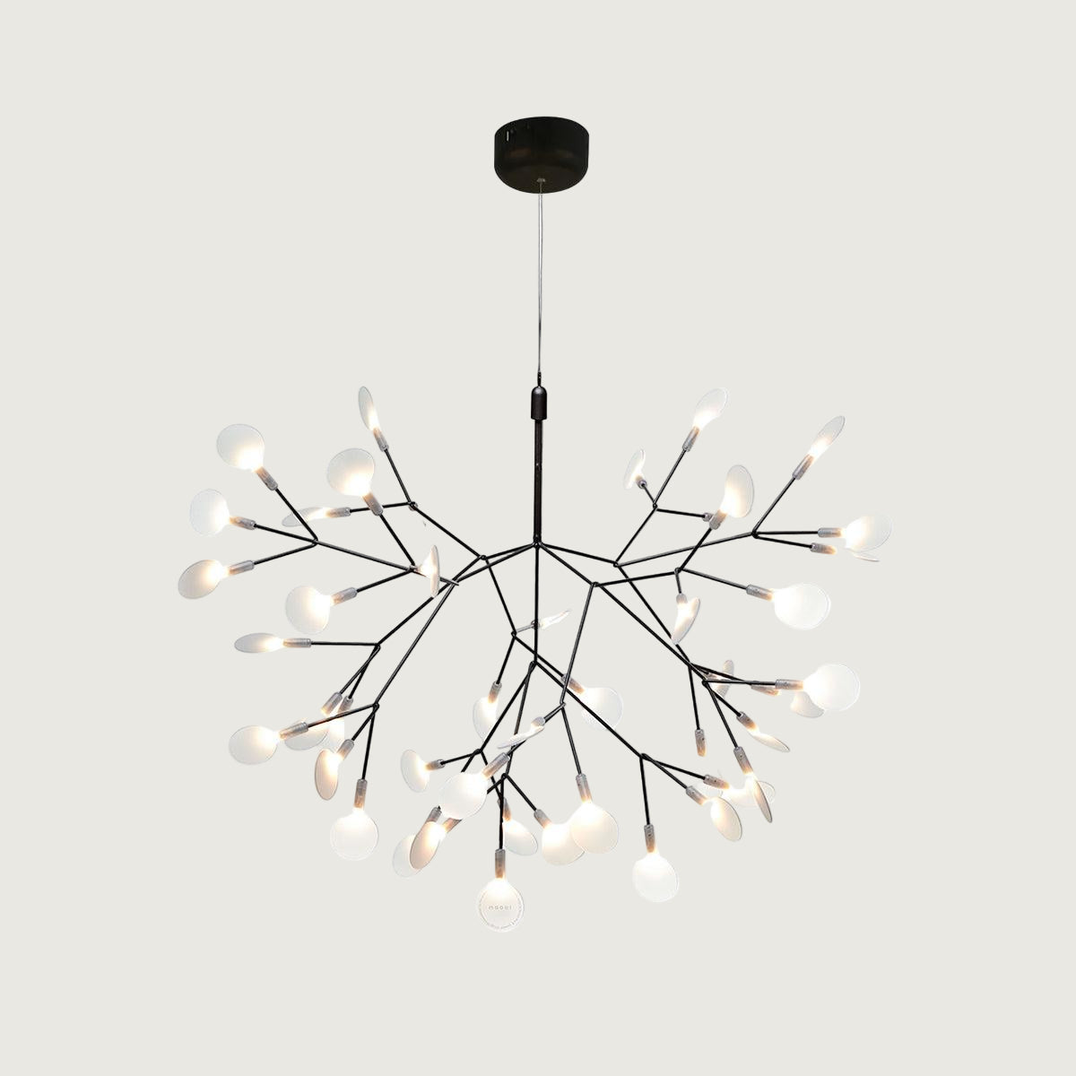 Lámpara de Araña LED Negra Floral con Control Remoto, Tamaños Personalizables y Compatible con Techos Inclinados 9