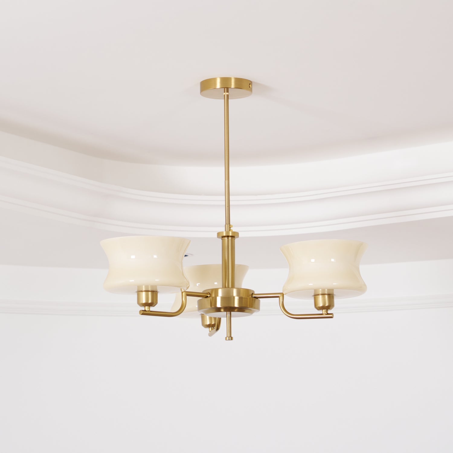 Lámpara de Araña Vintage de 3 y 5 Luces en Oro Natural para Interior 7