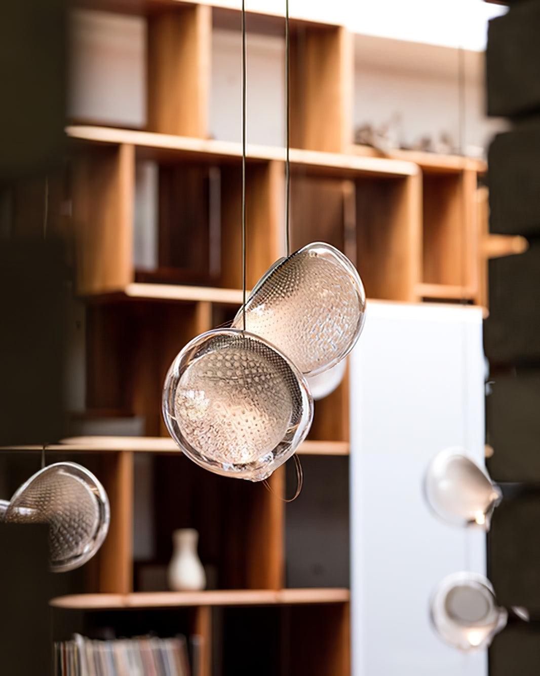 Lámpara de Cristal con Pantalla de Malla de Cobre – Diseño Elegante y Moderno 6