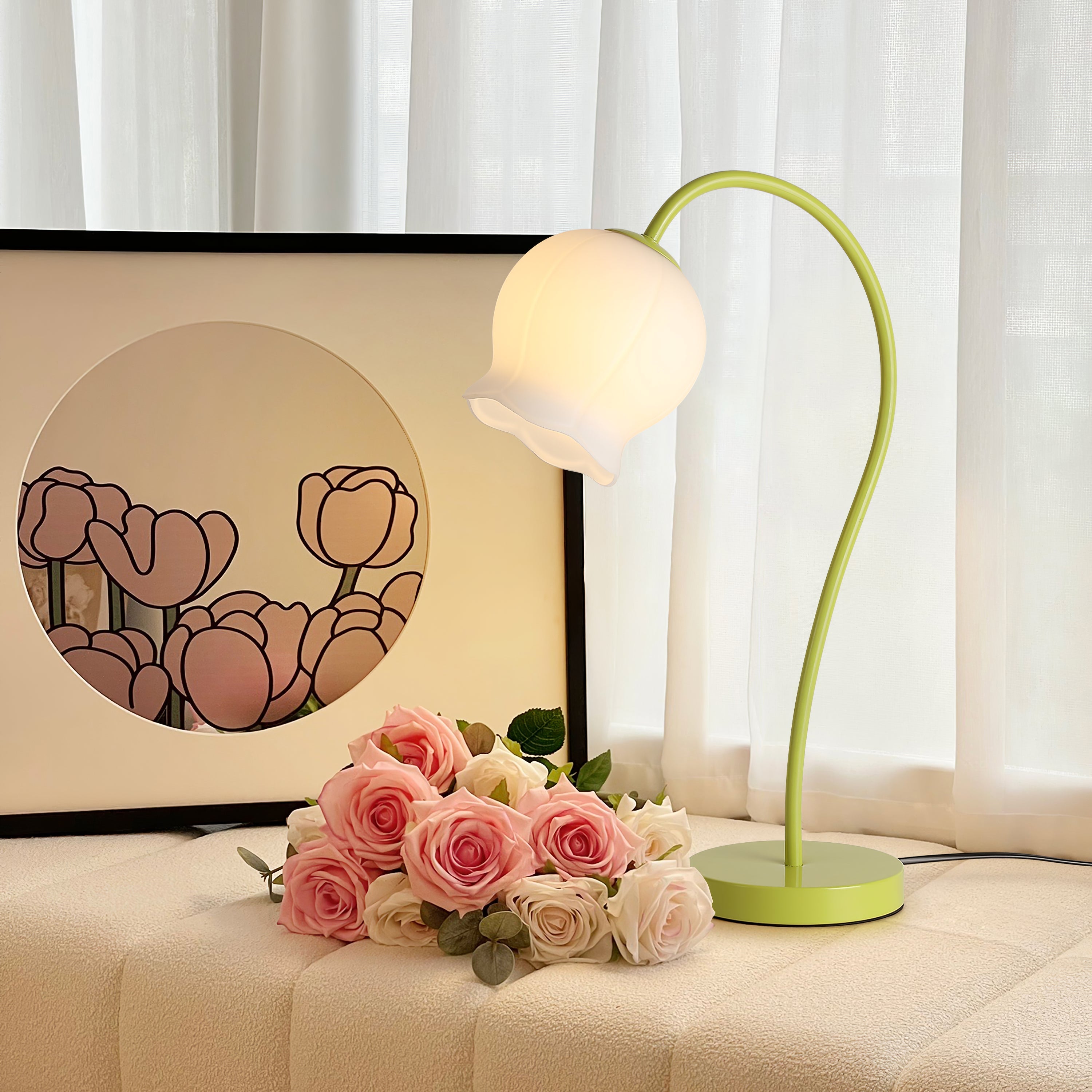Lámpara de Mesa Bell Orchid en Color Natural con Pantalla Blanca - Estilo Moderno 2