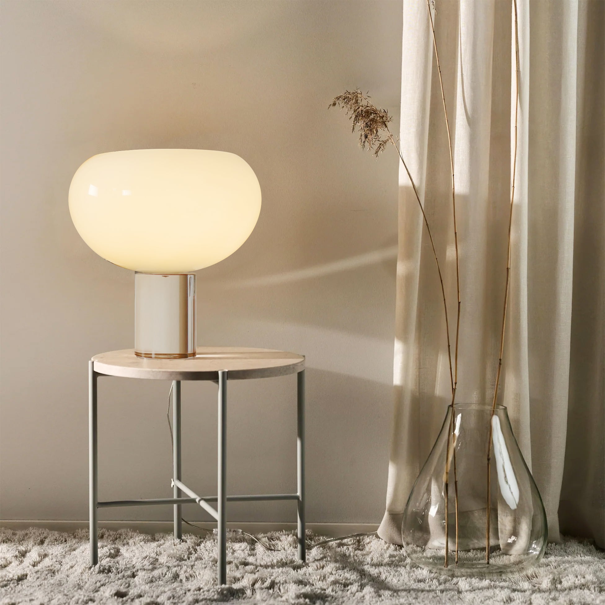 Lámpara de Mesa Buds Elegante con Luz LED, Diámetro 32cm, Diseño Moderno en Vidrio y Acrílico, Ideal para Mesitas de Noche 1