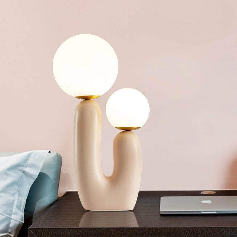 Lámpara de Mesa Cactus de Diseño Moderno en Resina y Vidrio con Luz Cálida – Ideal para Mesitas de Noche y Salas de Estar 4