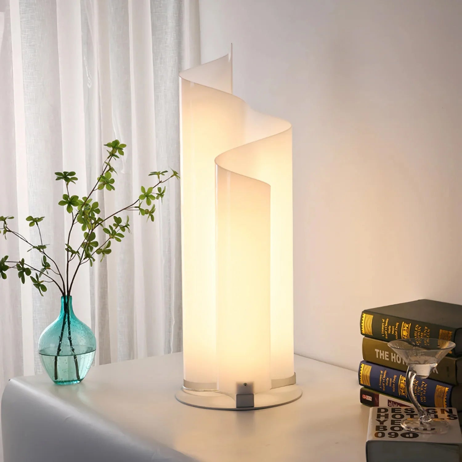 Lámpara de Mesa Chimera con Diseño Moderno y Luz LED Integrada - 22cm de Diámetro 2