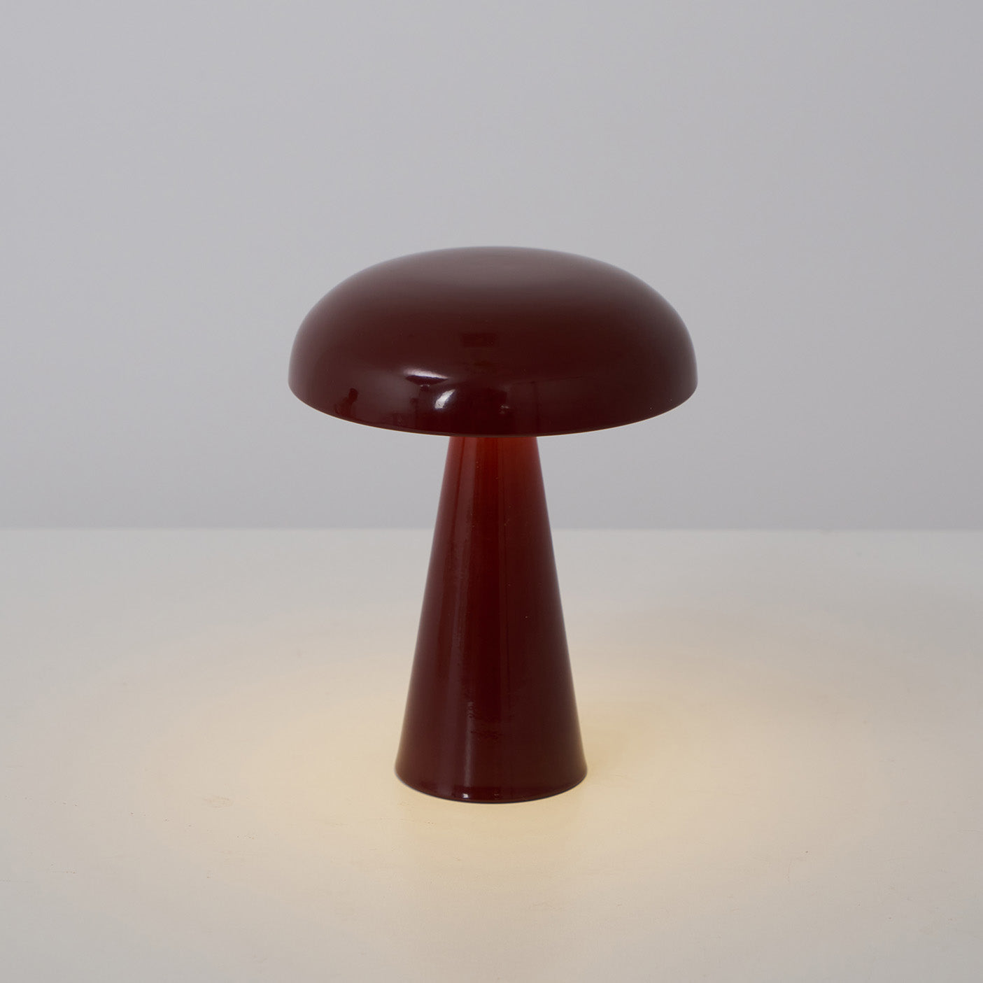 Lámpara de Mesa Como con Diseño Elegante y Luz LED Integrada – Varios Colores Disponibles 11