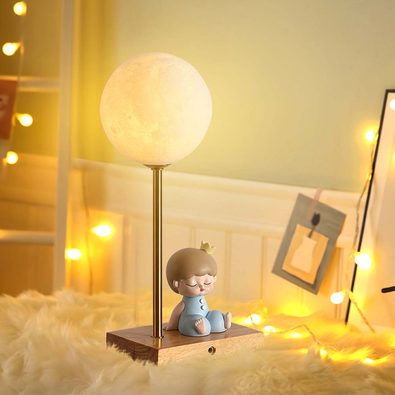 Lámpara de Mesa Creativa Astronauta con Base de Madera y Luz LED – Ideal para Escritorios y Mesitas de Noche 10