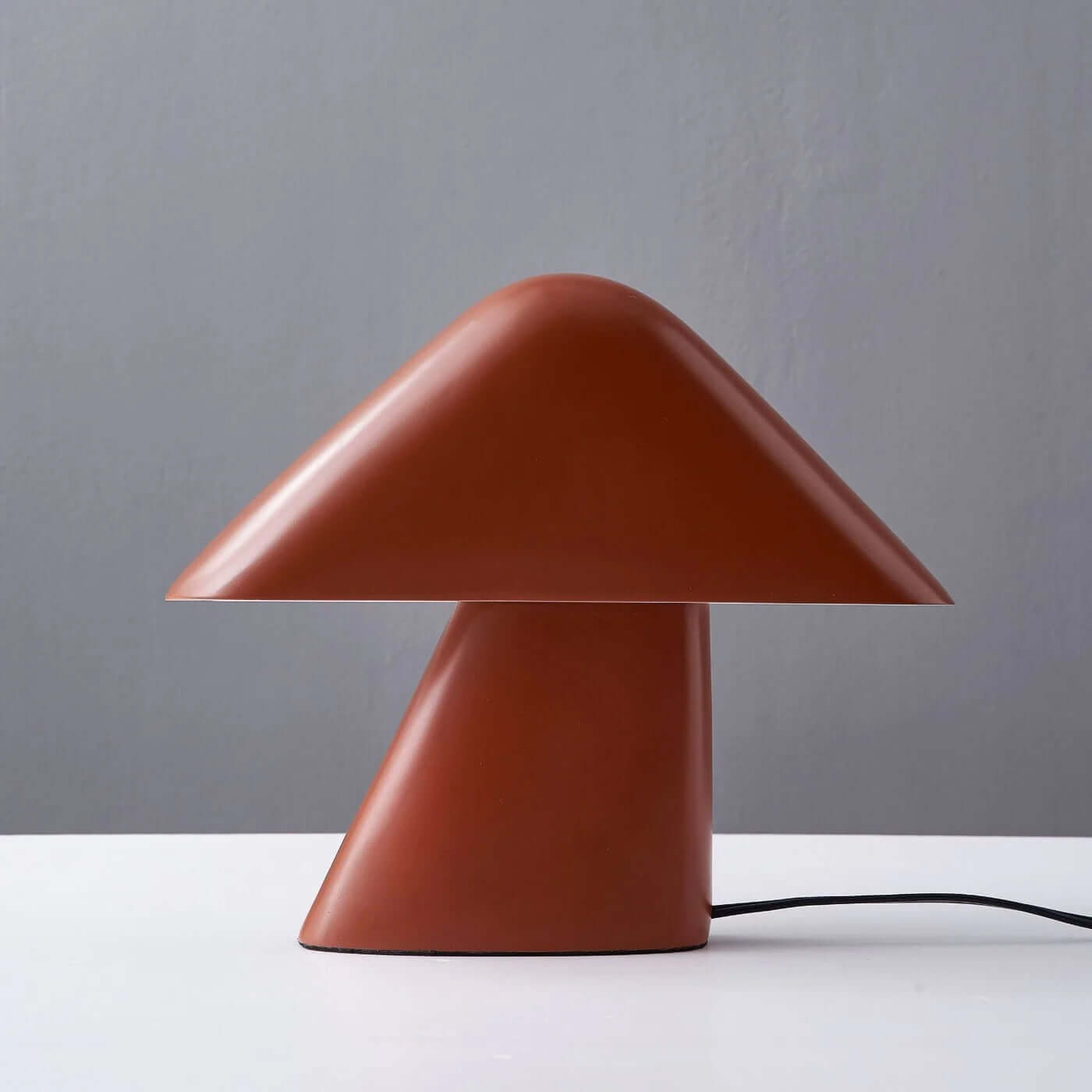 Lámpara de Mesa Elegante con Pantalla Ajustable y Luz Cálida 2700k - Ideal para Decoración y Ambientes Sofisticados 3