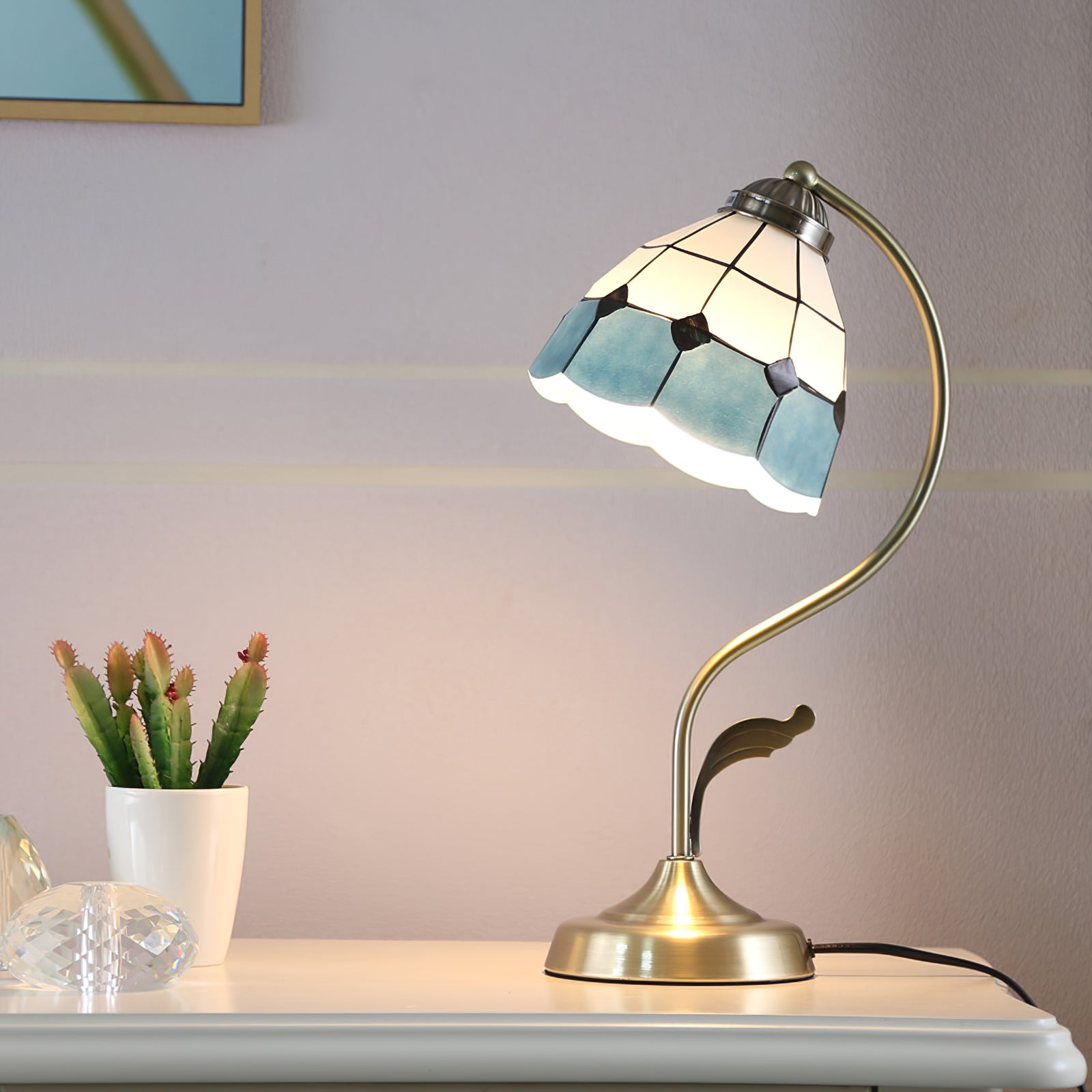 Lámpara de Mesa Elegante con Pantalla de Vidrio en Forma de Flor, Base E27, Metal y Vidrio, Ideal para Mesita de Noche y Escritorio 2
