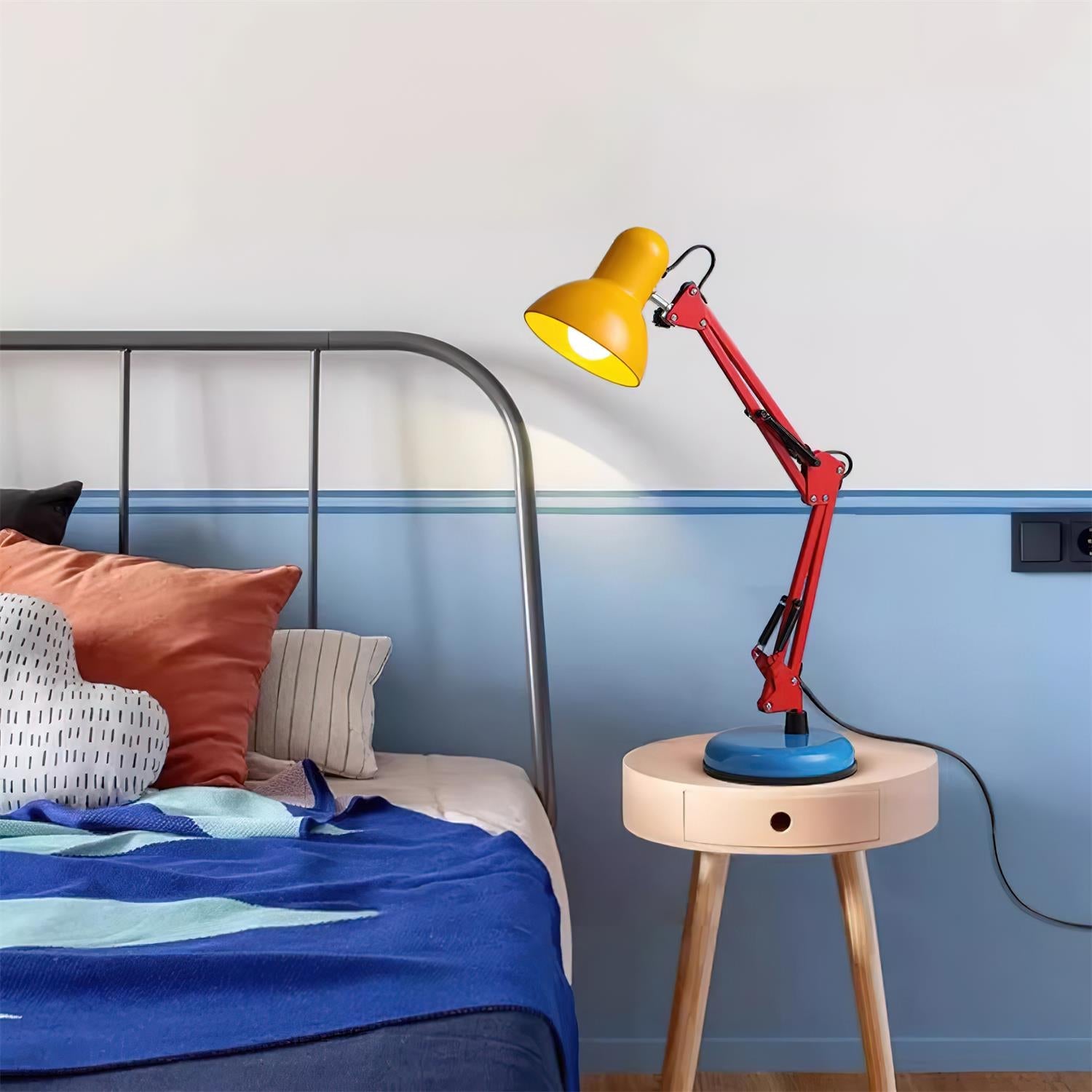 Lámpara de Mesa Flexo Ajustable en Colores Vibrantes – Diseño Moderno para Iluminación Personalizada 6