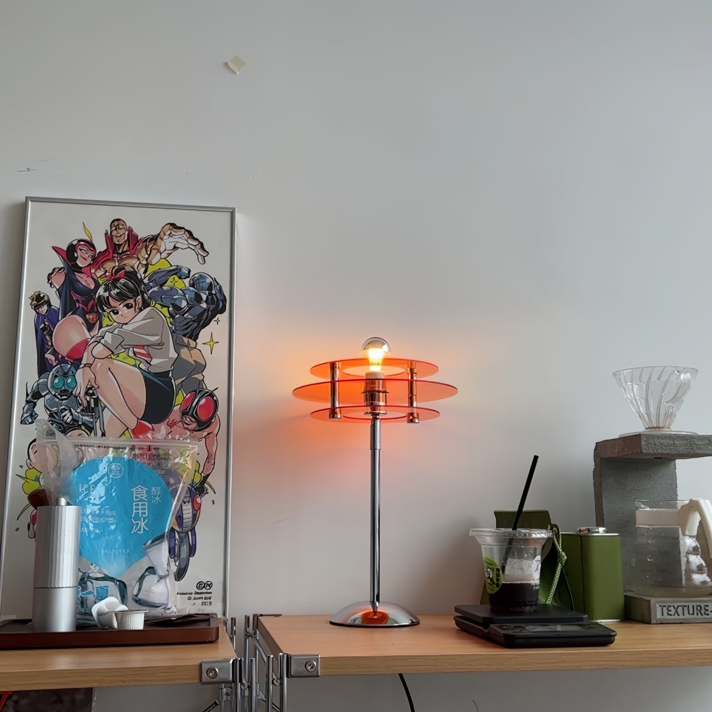 Lámpara de Mesa Geométrica LED con Diseño Elegante – 23cm de Diámetro 4