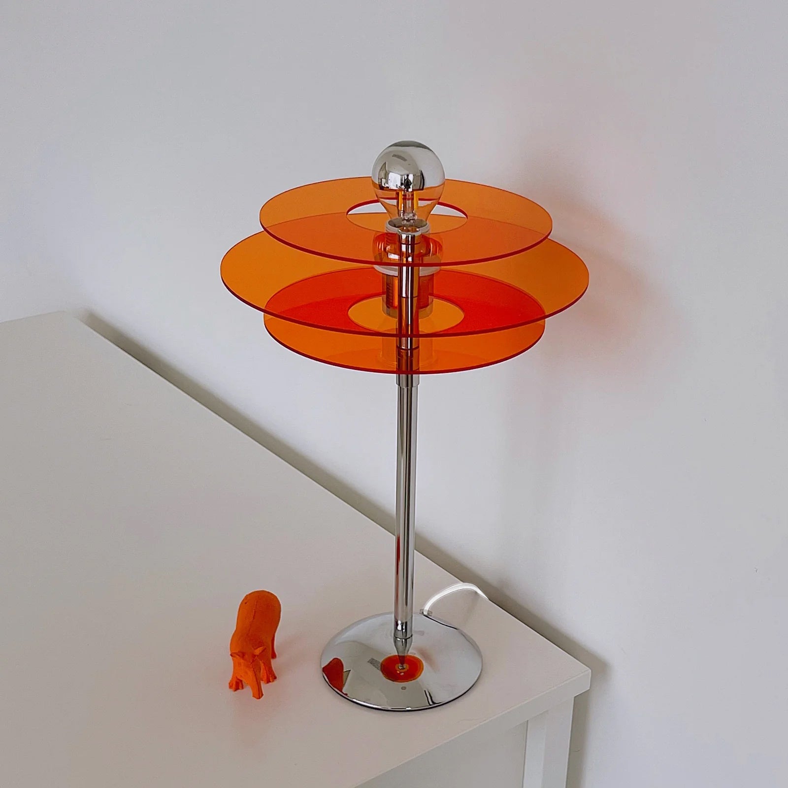 Lámpara de Mesa Geométrica LED con Diseño Elegante – 23cm de Diámetro 9