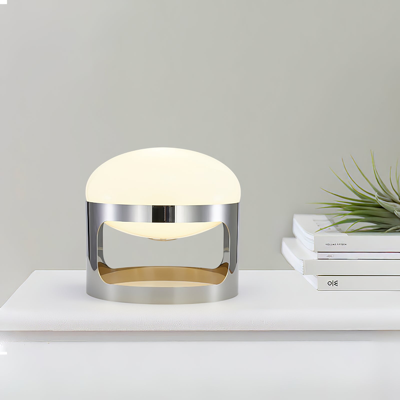 Lámpara de Mesa KD27 de Acero Inoxidable y Acrílico – Diseño Moderno en Color Plateado 4