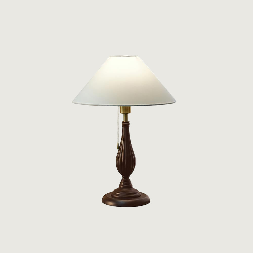 Lámpara de Mesa Kamila con Base Esculpida en Negro y Pantalla Clásica – Estilo Retro 0