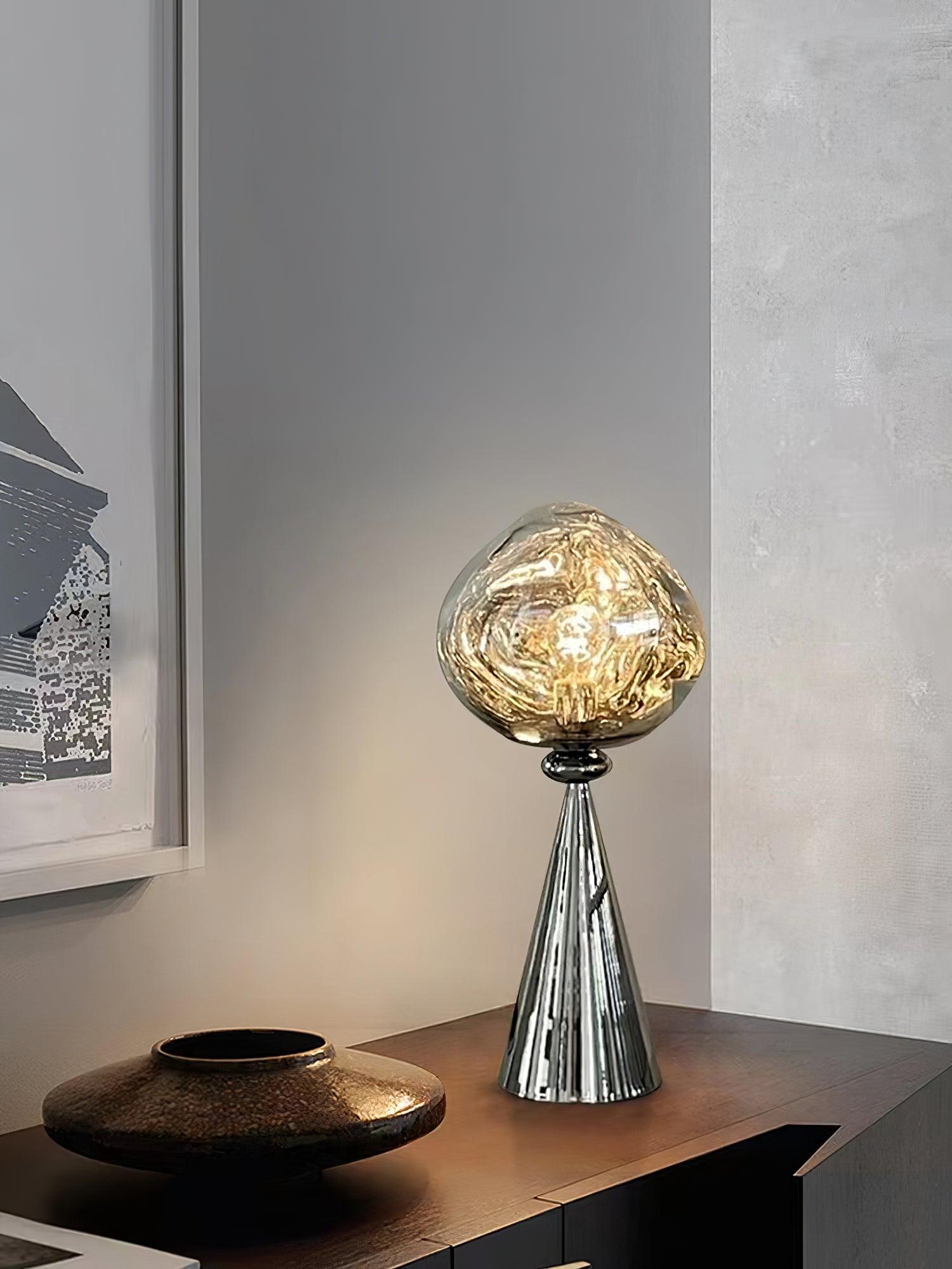 Lámpara de Mesa Lava Dorada Moderna, Efecto Óptico, Diámetro 28/38 cm, Acabado en Cromo y Negro, Ideal para Mesita de Noche 4