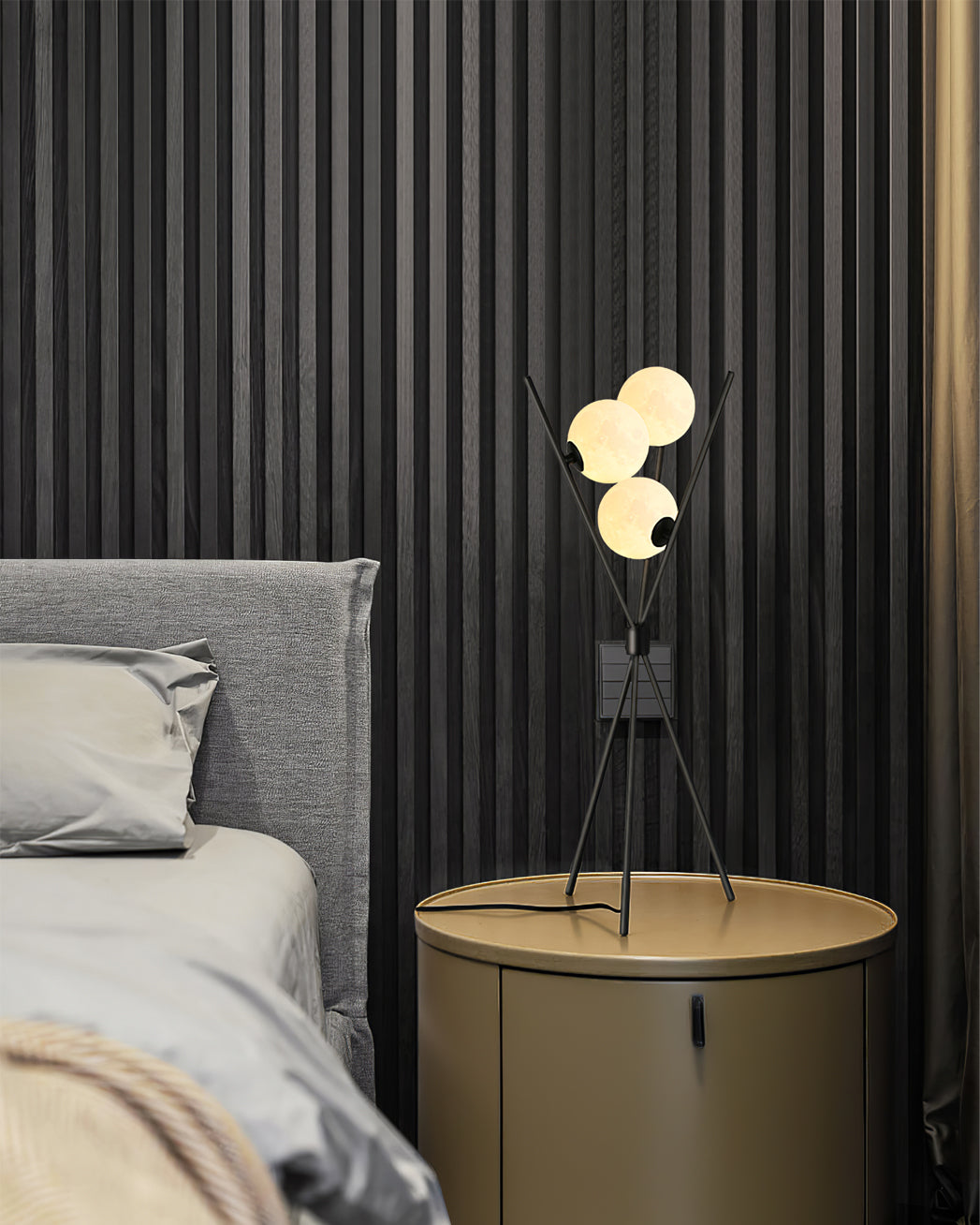 Lámpara de Mesa Lunar de Metal con Bombilla LED - Diseño Moderno para Interiores 6