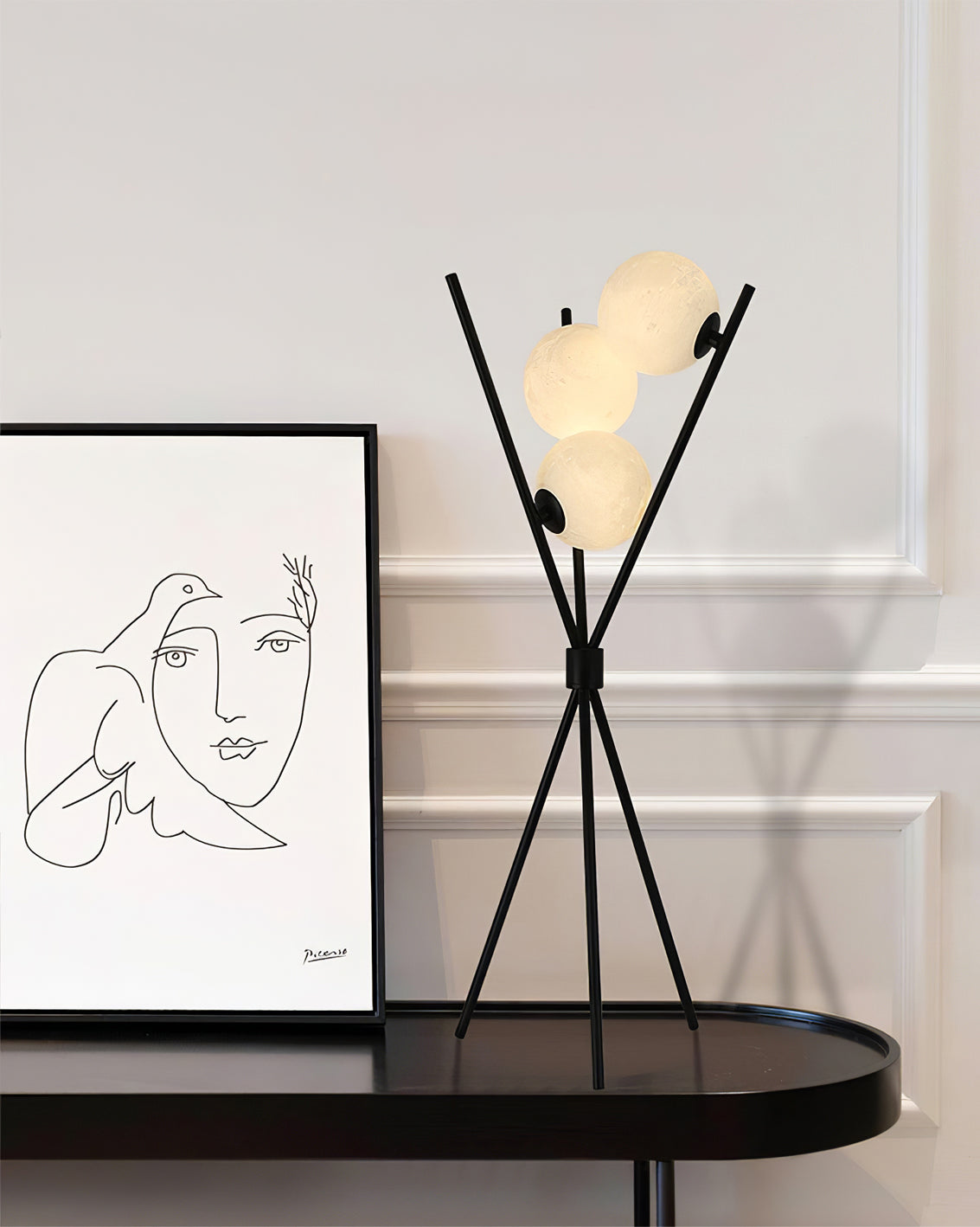 Lámpara de Mesa Lunar de Metal con Bombilla LED - Diseño Moderno para Interiores 8