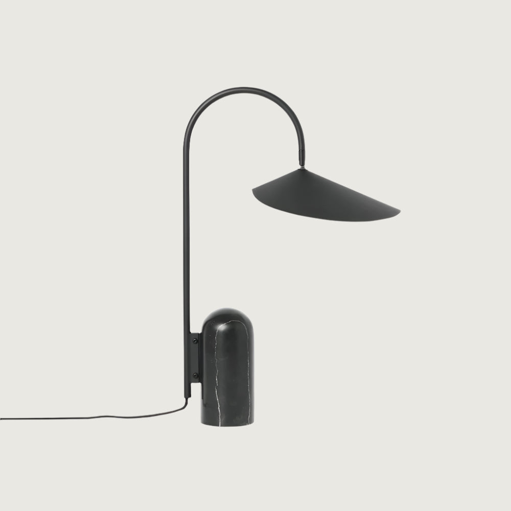 Lámpara de Mesa Moderna con Base de Mármol Negro y Pantalla Cónica – Diseño Minimalista 9